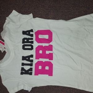 Women's tee shirt